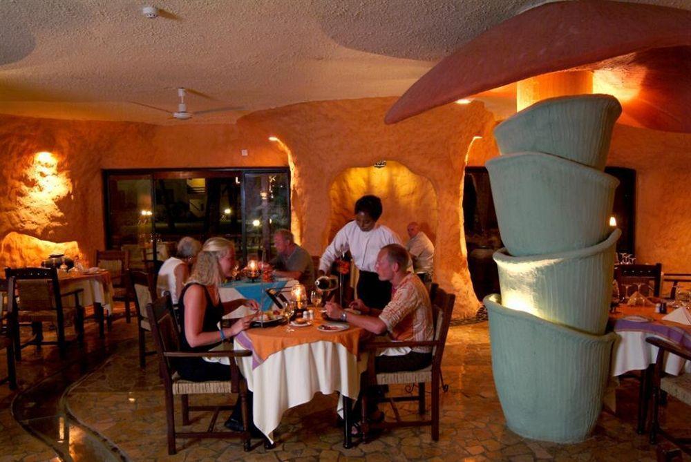 Bamburi Beach Hotel Exteriör bild