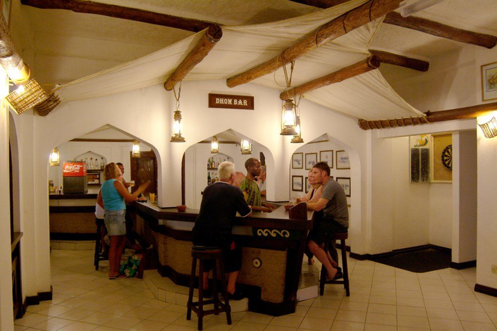 Bamburi Beach Hotel Exteriör bild